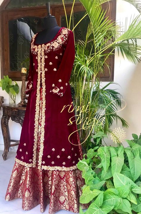 Maroon Pakistani Dress, Dress Party Wear, Velvet Cape, Zardozi Embroidery, Velvet Dress Designs, Punjabi Outfits, Deep Maroon, Girls Maxi Dresses