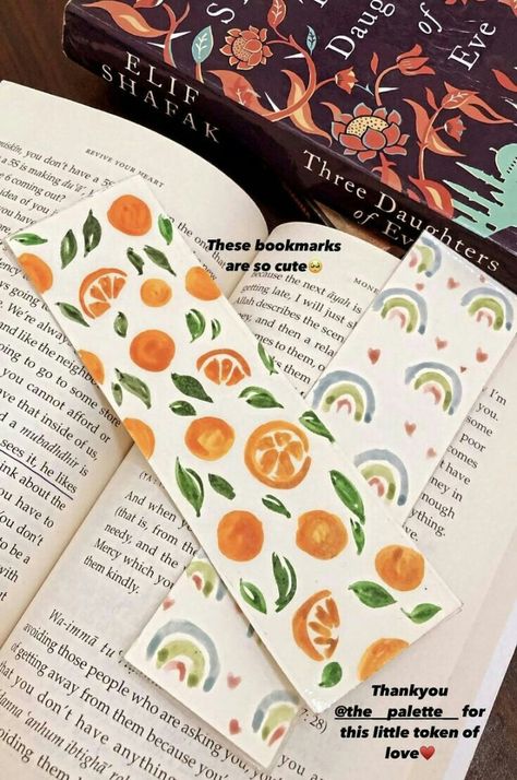 Easy Watercolor Bookmarks, Bookmark Drawing Ideas, Paint Bookmarks, Watercolor Bookmark Ideas, Harry Potter Doodles, Bookmarks Watercolor, Painted Bookmarks, Books Bookmark, Interesting Crafts