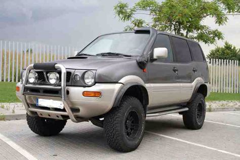 Grey Nissan Terrano Modified, Nissan Terrano 2, Off Road Wagon, Nissan Terrano Ii, Nissan Terrano, Ford Maverick, Nissan Patrol, Mitsubishi Pajero, Diy Table