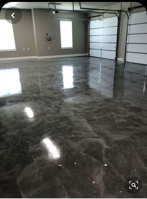 Garage Floor Ideas, Garage Boden, Garage Tile, Garage Floor Paint, Finished Garage, Garage Floor Tiles, Garage Floor Epoxy, Garage Flooring, Cool Garages