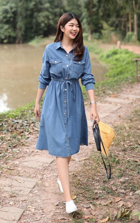 Short Frocks, Spring Skirt Outfits, Stylish Kurtis Design, Korean Skirt, Latest Maxi Dresses, Keds Style, Aesthetic Korean, Korean Fashion Outfits, Frock For Women