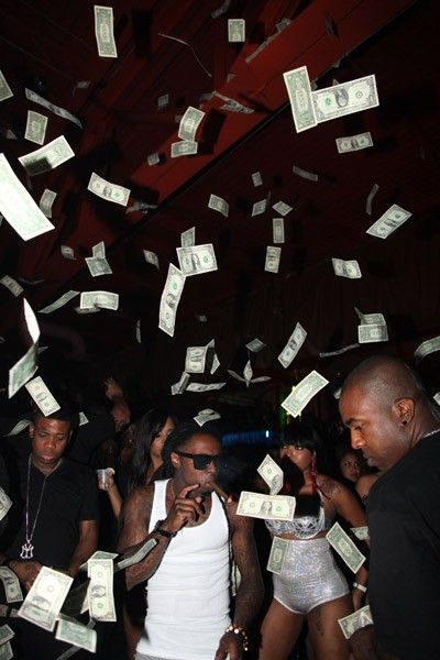 Lil Wayne, big money Raining Money, Young Money, Clubbing Aesthetic, Image Swag, Hip Hop Art, Make It Rain, Lil Wayne, White Boys, How To Get Money