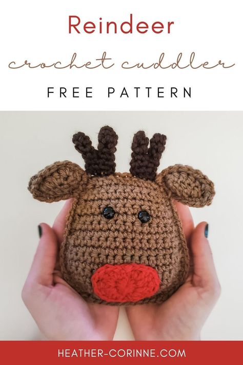 Crochet Christmas Lovey Free Pattern, Simple Christmas Crochet Projects, Crochet Winter Decoration, Crochet Patterns For Christmas Ornaments, Christmas Amigurumi Free Pattern Minis, Crochet Christmas Gifts For Kids, Quick Christmas Crochet Patterns, Crochet Cuddler Free Pattern, Crochet Holiday Patterns Free