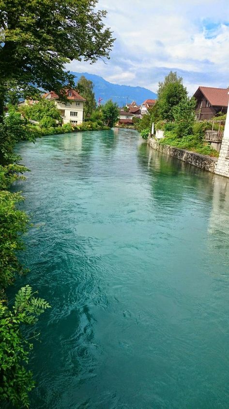 Switzerland Paradise 🇨🇭 | Interlaken | Facebook Interlaken Switzerland, Interlaken, Beautiful Background, Beautiful Backgrounds, Beautiful Landscapes, Switzerland, Landscape Photography, Beautiful Places, Paradise