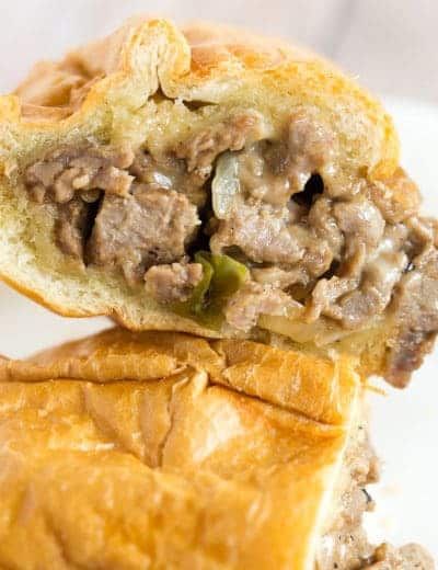 Greek Gyro Recipe with Tzatziki Sauce Philly Cheesesteak Sandwiches, Cheesesteak Sandwiches, Brown Eyed Baker, Lamb Gyros, Greek Gyros, Gyro Recipe, Cheese Steak Sandwich, Sliced Meat, Philly Cheesesteak