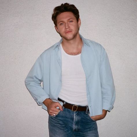 Niall Horan Photoshoot, Niall Horan Tour, Niall Horan Outfits, Magazine Photoshoot, Hunks Men, Hello Lover, Irish Princess, Irish Boys, James Horan