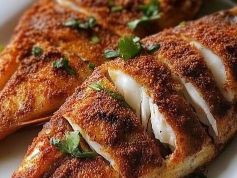 Crispy Fried Red Snapper Recipe: A Perfect Blend of Flavor and Crunch - NewsBreak Fried Red Snapper Recipes, Homemade Chili Beans, Fried Snapper, Red Snapper Recipe, Pizza Grilled Cheese Recipes, Red Snapper Fish, Red Snapper Recipes, Gizzards Recipe, Apple Slice Recipe