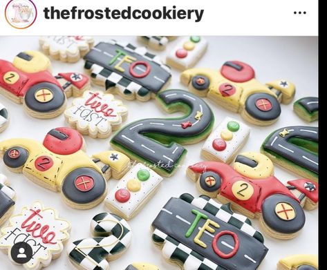 Kids Cookies, First Birthday Cookies, Car Cookies, 2nd Birthday Boys, Hot Wheels Birthday, Kid Cupcakes, Car Themed Parties, Car Birthday Theme, 2nd Birthday Party Themes