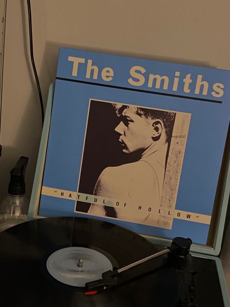 The Smiths Vinyl, The Smiths Hatful Of Hollow, Vinyl Record Aesthetic, Hatful Of Hollow, Vinyl Wishlist, Disco Aesthetic, Phonograph Record, Vinyl Display, Bday List