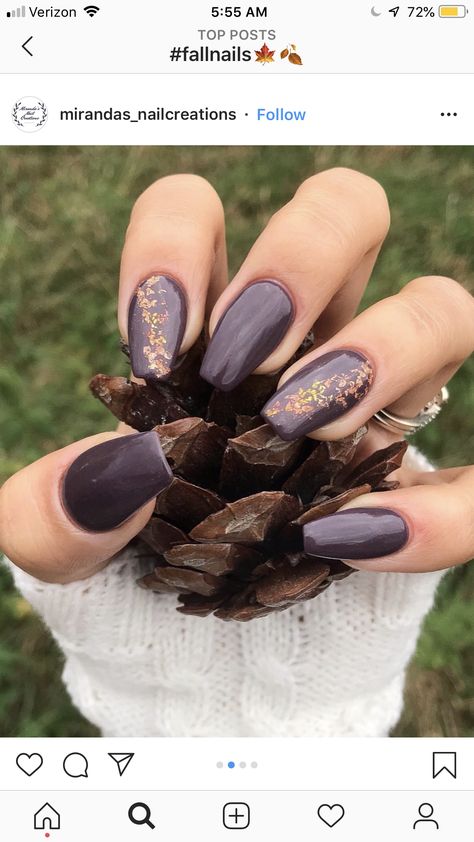 Short Dark Fall Nails, Dark Teal Nail Ideas, Dip Nail Designs Fall, Ombré Nails Almond, Thanksgiving Dip Nails, Blue Fall Nails Designs, Power Dip Nails Ideas, Fall Time Nails, Winter Blue Nails