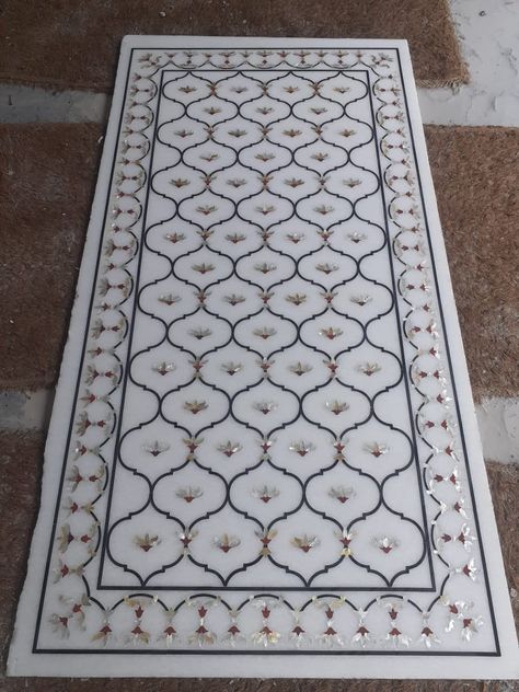 Mandir Inlay Design, Mandir Flooring Design, Dining Cupboard, Haveli Design, Indian Embassy, Mosque Carpet, Marble Inlay Designs, Marble Inlay Floor, Classic Hall