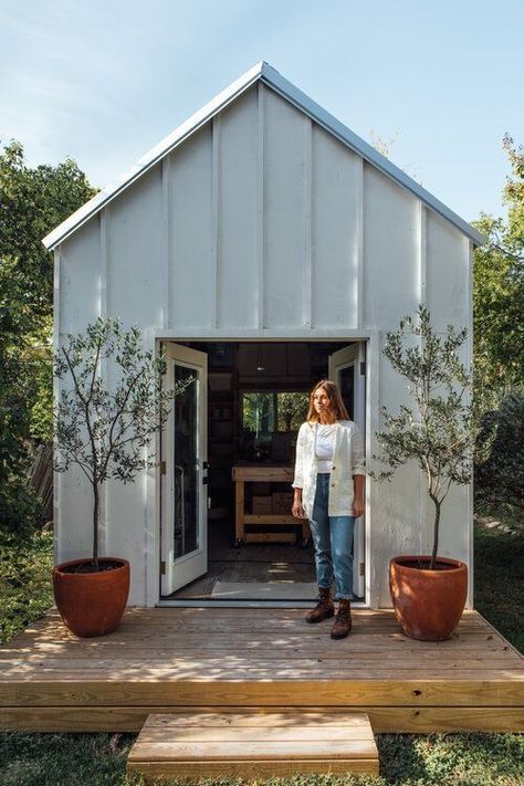 White Shed, Office Shed, Shed Office, Studio Shed, Backyard Studio, Backyard Office, Backyard Sheds, Backyard Shed, Casa Container