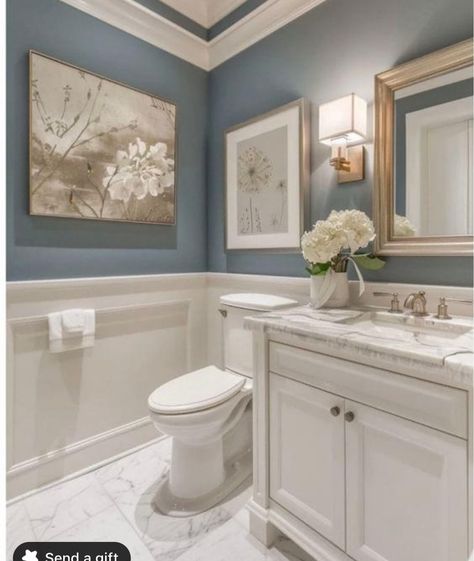 Bathroom Tiled Half Wall, Small Bathroom Ideas With Gold Fixtures, Romantic Small Bathroom, All White Marble Bathroom, Elegant Toilet Design, Bright Small Bathroom Ideas, Vintage Home Inspiration, Small Full Bathroom Ideas Color, Bathroom Fireplace Ideas