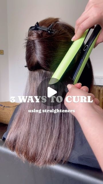 PRO HAIR HACKS, TIPS & TUTORIALS on Instagram: "Which is your favourite? 

Using the @ghdhair summer collection 

Ghd chronos 
Ghd max 
Ghd gold 

#hairtutorial #beachwaves #flatironcurls #flatironwaves #easyhairstyles #curling #summerhair" Flat Iron Waves, Pro Hair, Flat Iron Curls, Beach Waves, Summer Hairstyles, Wavy Hair, Hair Hacks, Hair Tutorial, Easy Hairstyles