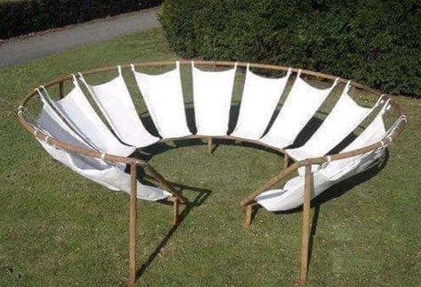 High Storytime on Twitter: "Hammock smoke circle anyone?… " Chill Lounge, Backyard Hammock, Backyard Seating, Backyard Decor, Simple House, Green Grass, Outdoor Projects, Backyard Patio, Backyard Landscaping