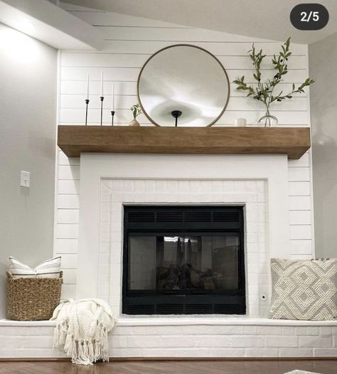 Corner Fireplace Makeover, Corner Fireplace Living Room, Modern Farmhouse Fireplace, White Brick Fireplace, Fireplace Redo, Diy Fireplace Makeover, Fireplace Update, Brick Fireplace Makeover, Shiplap Fireplace