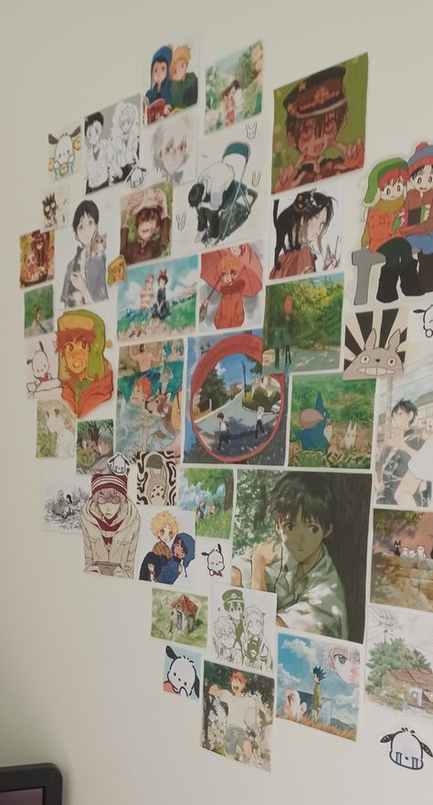 Anime Photo Wall Collage Bedroom, Anime Wall Collage Bedroom, Blue And Green Room Aesthetic, Aesthetic Anime Wall Decor, Green Wall Posters, Anime Poster Wall Bedroom, Poster Board Ideas, Inspo Collage, Anime Bedroom Ideas