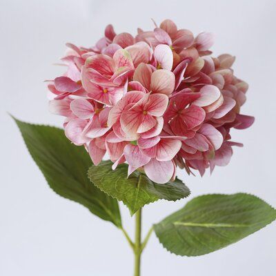 Dressing Table Bedroom, Hydrangea Vase, Bedroom Cabinet, Vase Pot, Rose Floral Arrangements, Hydrangea Centerpiece, Spring Floral Arrangements, Faux Hydrangea, Silk Peonies