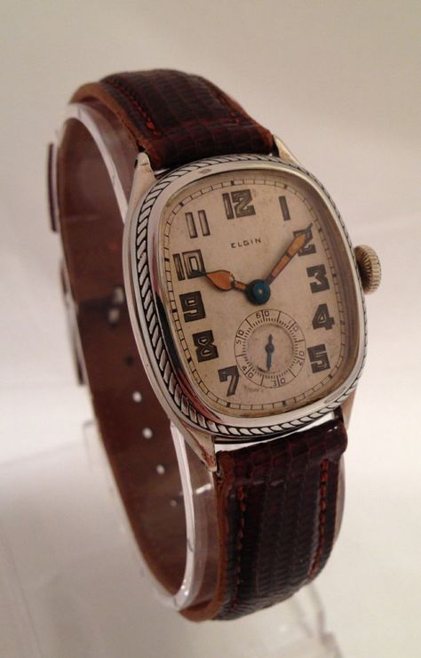 Vintage Watches Antique, Vintage Saat, Vintage Cartier Watch, Oval Watch, Wristwatch Vintage, Gentleman Aesthetic, Brown Leather Watch, Retro Watches, Vintage Watches For Men