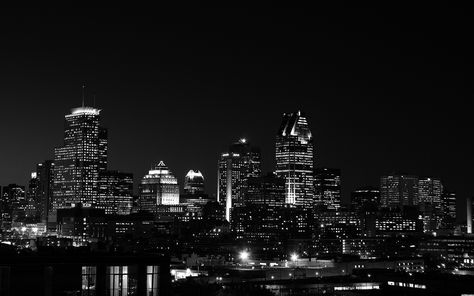 City Wallpaper For Laptop, Black Landscape Wallpaper, Black Wallpaper Landscape, Night City Wallpaper Laptop, Night Skyline Wallpaper, Desktop Wallpaper Aesthetic Dark Laptop, Black Desktop Wallpaper Aesthetic, Macbook Wallpaper Aesthetic Black, Dark Computer Wallpaper