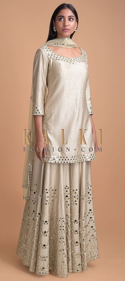 Latest 50 Designs of Mirror Work Kurtis for Women (2022) Mirror Work Kurti Design, Gorgeous Lehengas, Mirror Work Kurti, Mirror Work Dress, Silk Kurti Designs, Mirror Work Blouse Design, Mirror Work Lehenga, A Line Kurti, Ethnic Suit