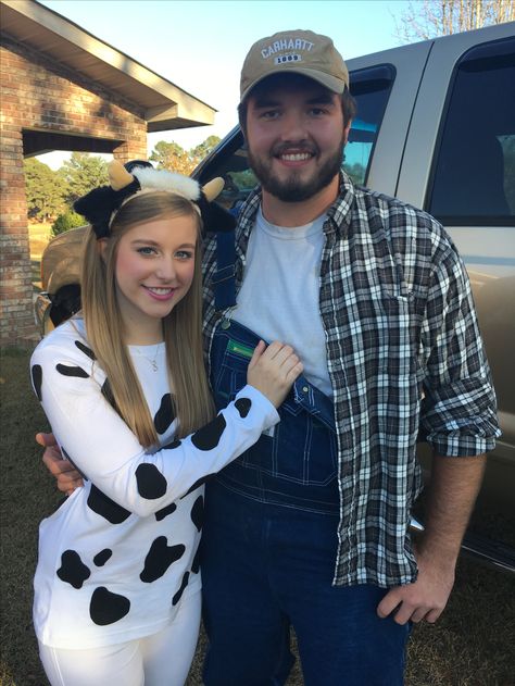 Farmer Halloween Costume, Maternity Halloween Costumes, Maternity Costumes, Maternity Halloween Costume, Farmer Halloween, Cow Halloween Costume, Farmer Costume, Barbie And Ken Costume, Maternity Halloween