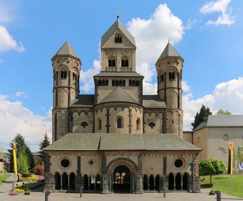 Abtei Maria Laach Maria Laach Abbey, Germany Architecture, Church Design Architecture, Castle Illustration, Inspiring Architecture, Romanesque Art, Byzantine Architecture, Romanesque Architecture, Germany Photography