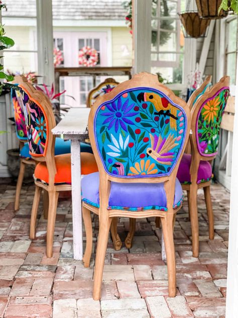 Chair Whimsey, Painted Farmhouse Table, Vintage Chairs Makeover, Chair Whimsy, Mexican Chairs, Farmhouse Trends, Funky Chairs, Mexican Textiles, Word Of The Year