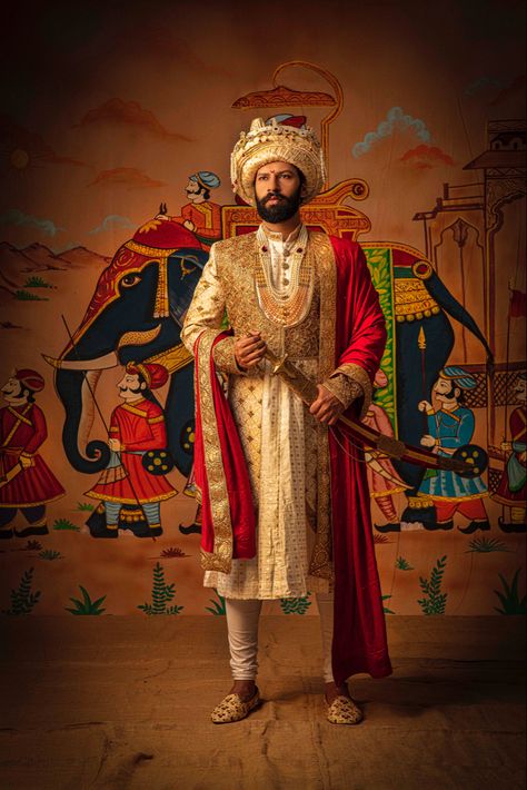 Indian royal prince Indian King, King Of India, Ambani Wedding, Net Bed, Bajirao Mastani, King Dress, Witch King, Indian Wedding Clothes For Men, Prince Wedding