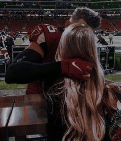 Football Couples, Dear Ava, College Romance, Sports Romance, The Pretty Reckless, Sports Aesthetic, Red Zone, Perfect Relationship, Photo Couple