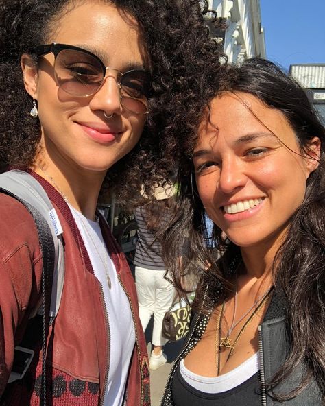 Nathalie Emmanuel on Instagram: “Late birthday shout out to this absolute boss of a woman @mrodofficial... a pic from our recent vegan rendezvous in London 🌱🙌🏾💃🏽💃🏽…” Nathalie Emanuel, Nathalie Emmanuel, Birthday Shout Out, Novel Characters, Late Birthday, Michelle Rodriguez, African Beauty, Beautiful Ladies, African Inspired