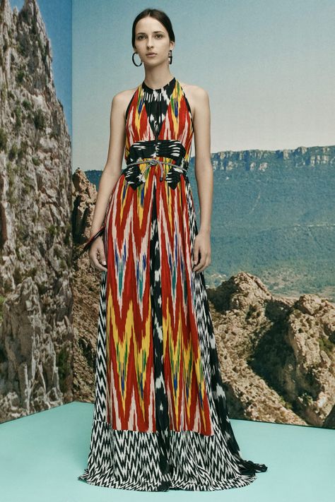 Rachel Zoe’s Favorite Looks From Resort 2016 | The Zoe Report Resort 2016 Fashion, Tenun Ikat, Ikat Dress, Estilo Hippie, Resort Fashion, 2016 Fashion, Designer Collection, Runway Fashion, Fashion Prints