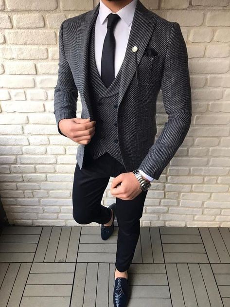 Gray Mens Suit, Marriage Suits, Blue Slim Fit Suit, Grey Slim Fit Suit, Man Dress Design, Stylish Mens Suits, Blazer Outfits Men, Vest And Pants, Slim Fit Suit Men