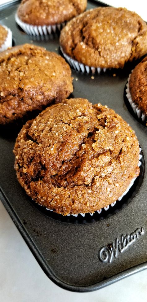 Gingerbread Muffins Recipe, Muffin Top Recipes, Gingerbread Muffins, Muffin Flavors, Bakery Style Muffins, Filled Muffins, Muffin Tin Recipes, Breakfast Sweets, Homemade Muffins