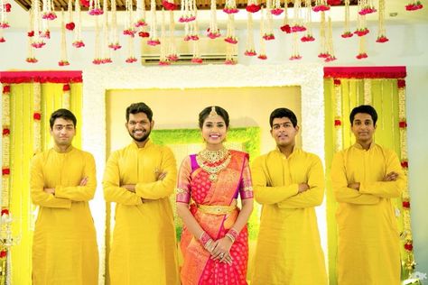 Bride with her brothers Funny Wedding Poses, Haldi Poses For Bride, Haldi Photoshoot, Haldi Ceremony Outfit, Indian Bride Poses, Indian Bride Photography Poses, Haldi Outfits, Indian Wedding Poses, Bride Photos Poses