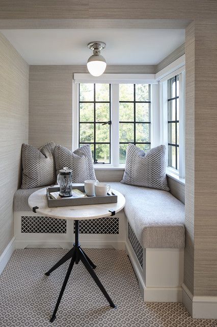 Window Seat Nook, Bedroom Window Seat, Traditional Bedroom Design, Cozy Window Seat, Window Seat Design, Bedroom Nook, Corner Window, Transitional Bedroom, Bedroom Window