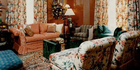 Brown's bedroom: A sitting room designed by Edward Welker interiors Ltd. Was orginally George Brown' Betsy Speert, 80s House Interior, 1980s Living Room, 80s Living Room, 1980s Interior Design, 80s Room Decor, 1980s Interior, 80s Interior Design, 80s House