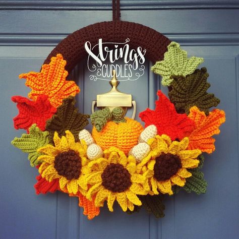 Autumn/Fall Wreath Crochet Crochet Thanksgiving Wreath Pattern, Crochet Fall Door Decor, Halloween Wreath Crochet, Crochet Pumpkin Wreath, Autumn Crochet Wreath, Crochet Door Wreath, Crochet Halloween Wreath, Fall Crochet Wreath, Crochet Autumn Wreath