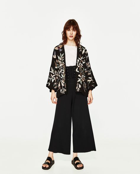 Kimono Zara, Haori Jacket, Mode Kimono, Beach Kimono, Embroidered Kimono, Perfect Coat, Stylish Dress Designs, Kimono Jacket, Zara Woman