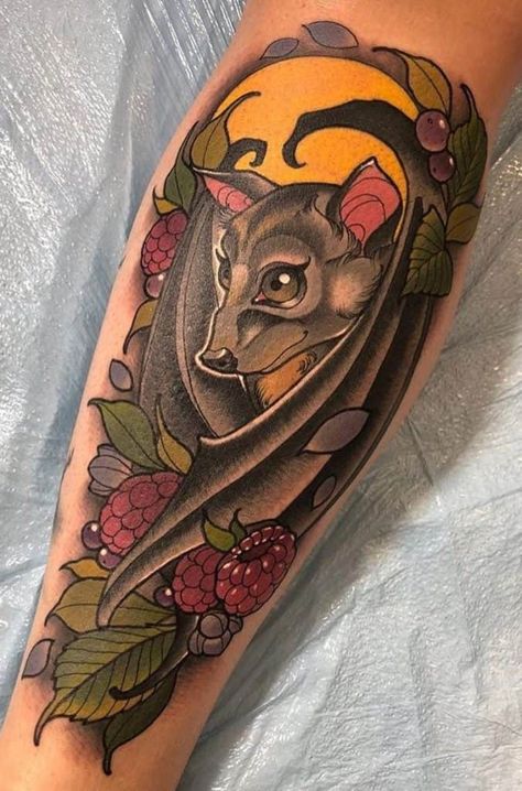 Traditional Tattoo Animals, Bats Tattoo Design, Animal Sleeve Tattoo, Pumpkin Tattoo, Autumn Tattoo, Throat Tattoo, Bat Tattoo, Traditional Tattoo Sleeve, Theme Tattoo