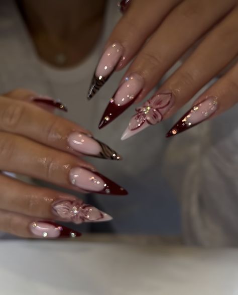 Birthday Nails In December, Coffin Birthday Nails Designs, Nails Acrylic December, Baddie New Years Nails, Birthday Nails December, January Nails Coffin, Almond Nails New Years, Elegant Acrylic Nails Classy, Capricorn Birthday Nails