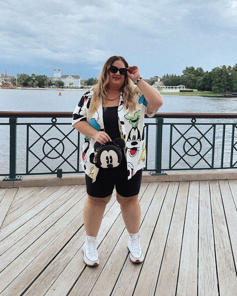 Mickey Goofy Donald Disney blouse with biker shorts and cropped tank.

#boardwalkresort #disneystyle #disneycreators #plussize #plussizedisney Donald Disney, Plus Size Disney, Disney Lifestyle, Disney Bounds, Outside World, Disney Outfits, Disney Style, Biker Shorts, Crop Tank