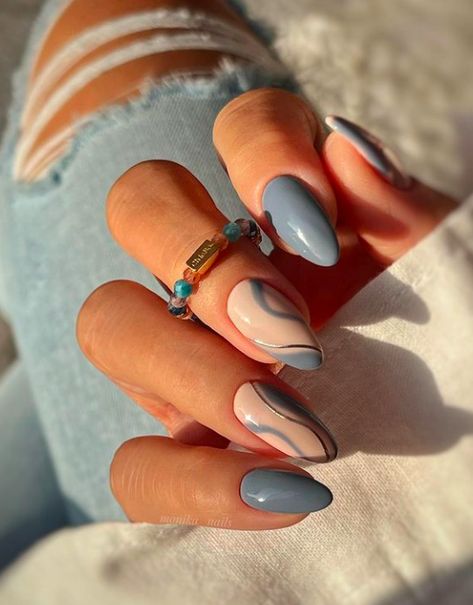 january nails ideas Paznokcie Hello Kitty, Almond Gel Nails, Grey Nail Designs, Kutek Disney, January Nails, Nagel Tips, Girly Acrylic Nails, Casual Nails, Gray Nails