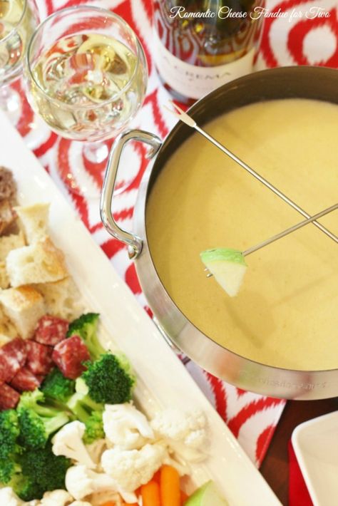 Fondue For Two, Easy Cheese Fondue, Fondue Recipes Cheese, Fondue Party, Fondue Recipes, Romantic Dinners, Cheese Fondue, Appetizer Snacks, Me Time