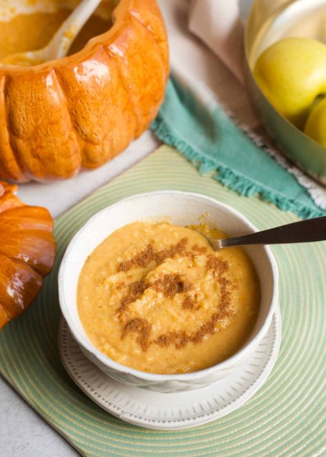 Sweet Potato And Apple Soup Sweet Potato Bisque, Potato Bisque, Pumpkin Zucchini Muffins, Apple Sweet Potato, Baked Apple Fritters, Season Recipes, Turmeric Spice, Apple Fritter Bread, Golden Delicious Apple