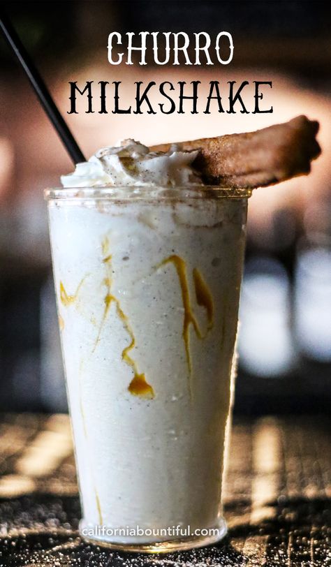 Churro Milkshake Recipe, Churro Milkshake, Churro Recipes, Usa San Francisco, Churros Recipe, Ice Cream Floats, Milkshake Recipes, Milk Shakes, Bake Desserts