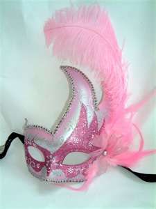 MASQUERADE PINK FEATHER SWAN MASKS from Maskparty Red Mask Masquerade, Masquerade Ball Masks, Masquerade Theme, Venetian Masquerade Masks, Mask Pictures, Ball Drawing, Ball Mask, Feather Mask, Pink Mask