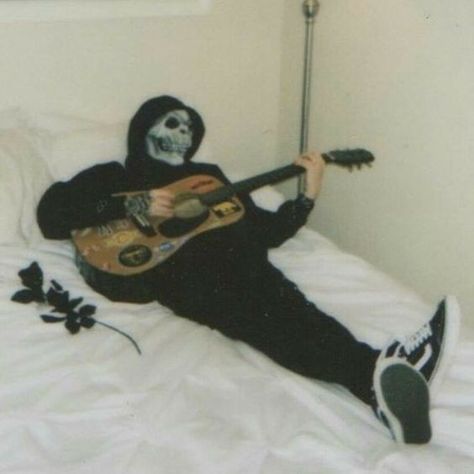 A Skeleton, Acoustic Guitar, Skeleton, Guitar, Mask, Bed, White, Instagram