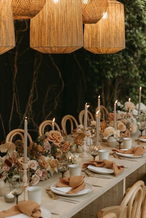 Neutral Wedding Decor, Earth Tone Wedding, La Jolla Wedding, Wedding Color Pallet, Neutral Wedding Colors, Deco Nature, Dinner Table Setting, Wedding Place Settings, Dinner Table Decor