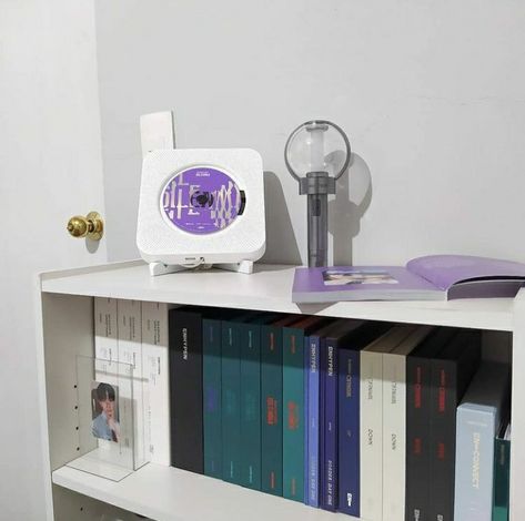 Albums Shelf, Kpop Albums Shelf, Room Organization Bedroom, Kpop Albums, Go Big Or Go Home, Pinterest Room Decor, Anime Room, Bedroom Posters, Dream Room Inspiration